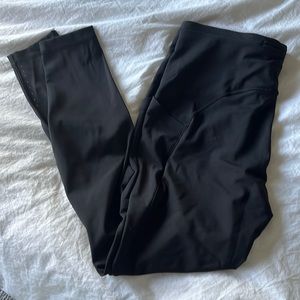 Lululemon high rise with pockets